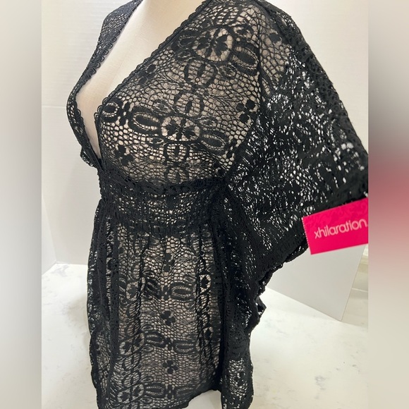 Black Lace Kimono Swim Coverup with V-Neck - Picture 9 of 10